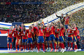 从阵容来看 从阵容来看