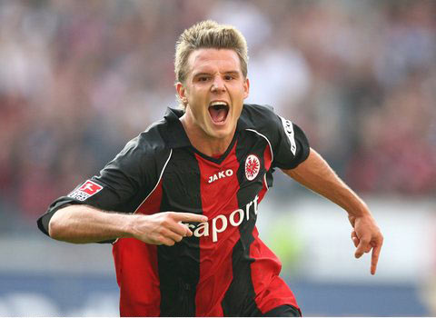 发出战引起 发出战引起